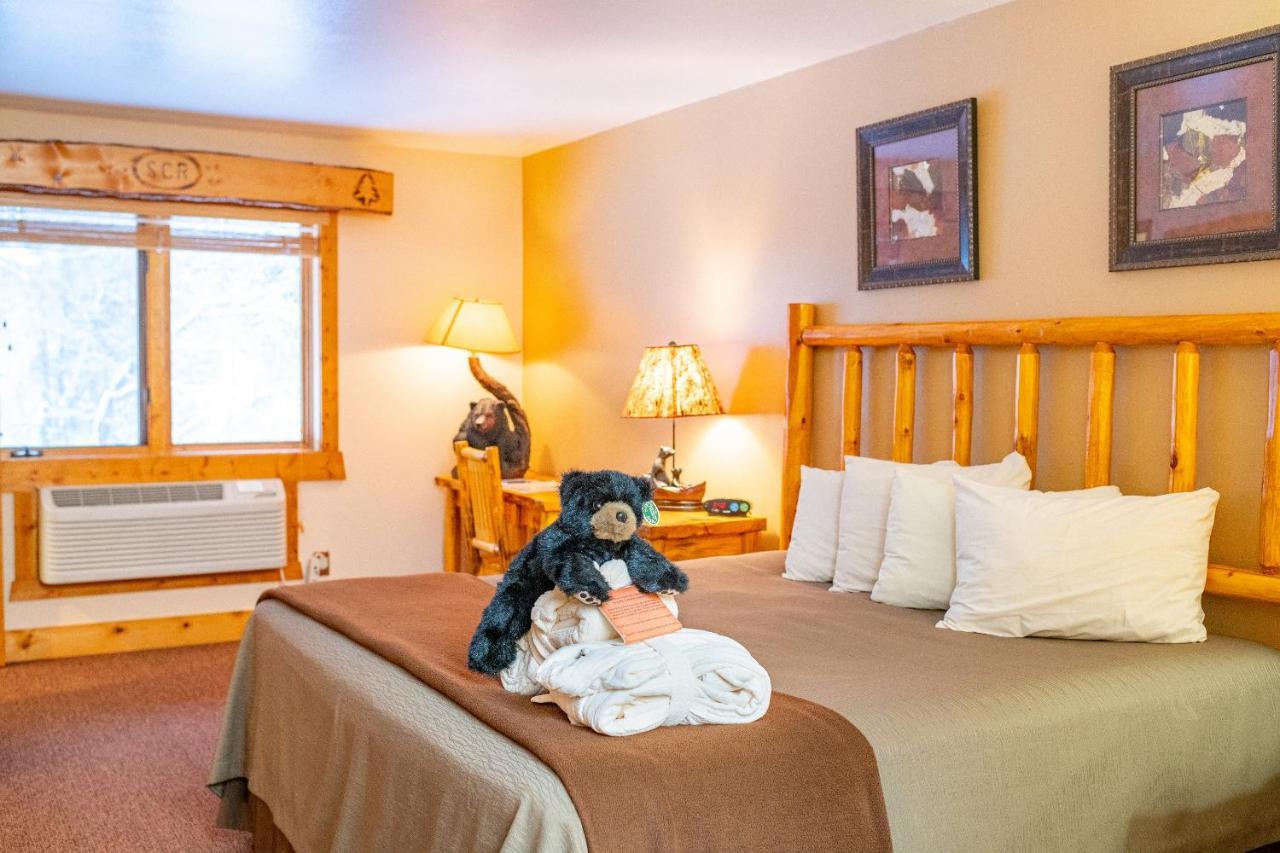 Spearfish Canyon Lodge Екстериор снимка