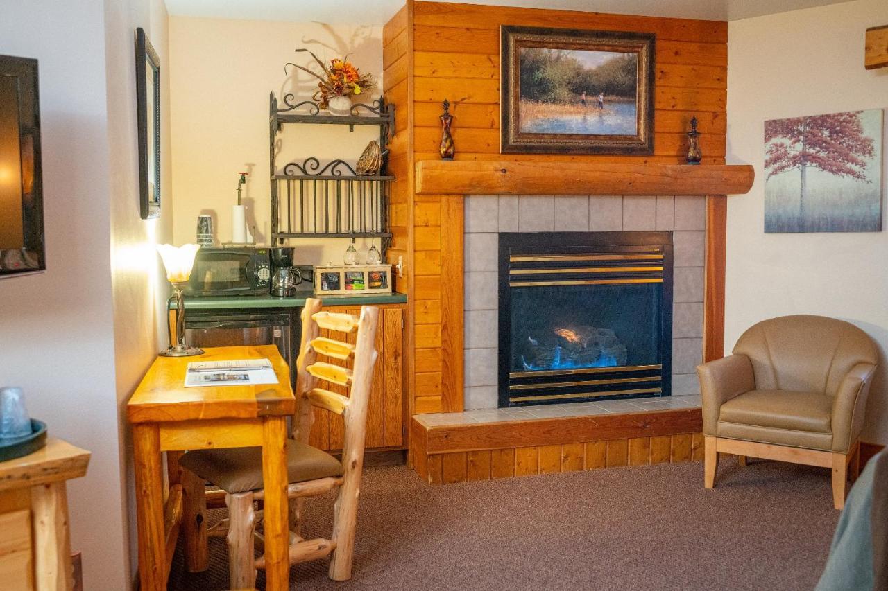 Spearfish Canyon Lodge Екстериор снимка