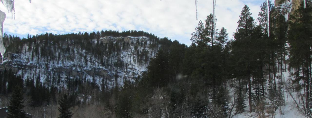Spearfish Canyon Lodge Екстериор снимка