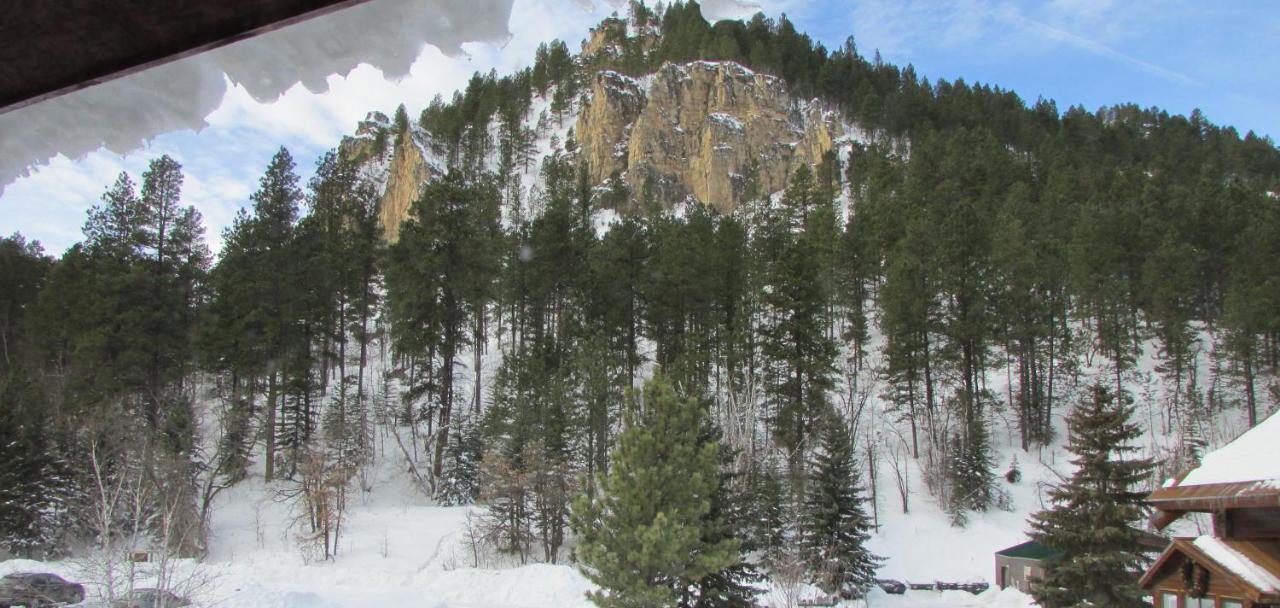 Spearfish Canyon Lodge Екстериор снимка
