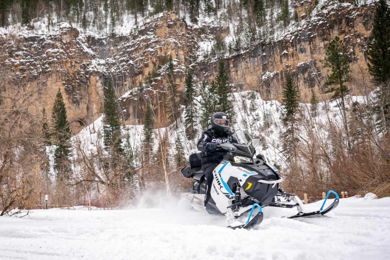 Spearfish Canyon Lodge Екстериор снимка